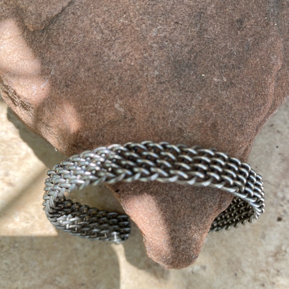 Sterling silver open “basket weave” cuff bracelet - Picture 3 of 9